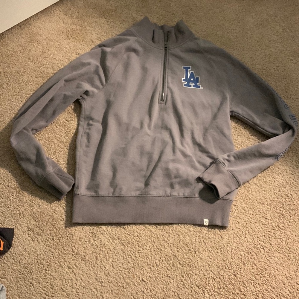 Los Angeles grey quarter zip